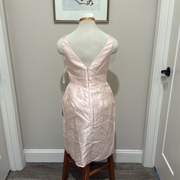NWT!! ALFRED SUNG - V-NECK PLEATED SKIRT COCKTAIL DRESS WITH POCKETS - BLUSH - 4 - Picture 7 of 12